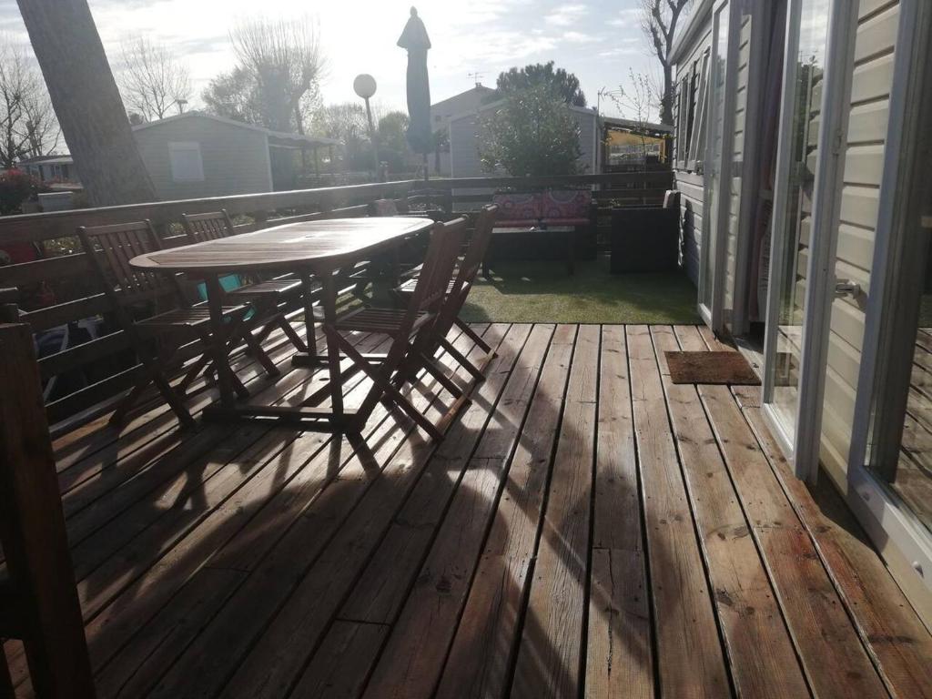 Bungalow confortable à Vias avec piscine partagée - 2