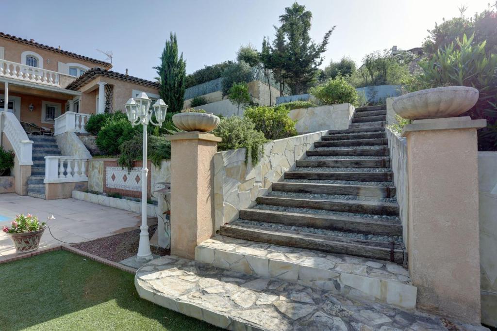 Villa élégante à Fréjus, Piscine - 2