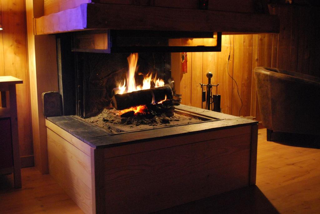 Chalet chaleureux à Ax-les-Thermes avec vue sur la montagne - 3