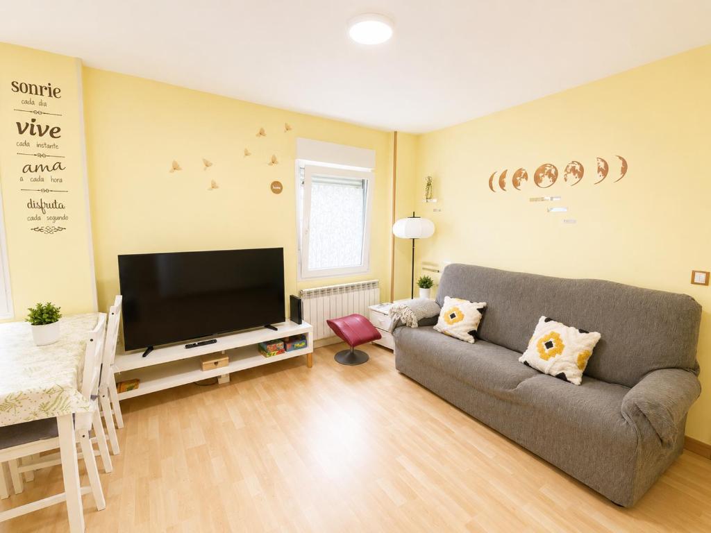 Apartamento de 2 dormitorios en el centro de Burgos junto a la Catedral - 3