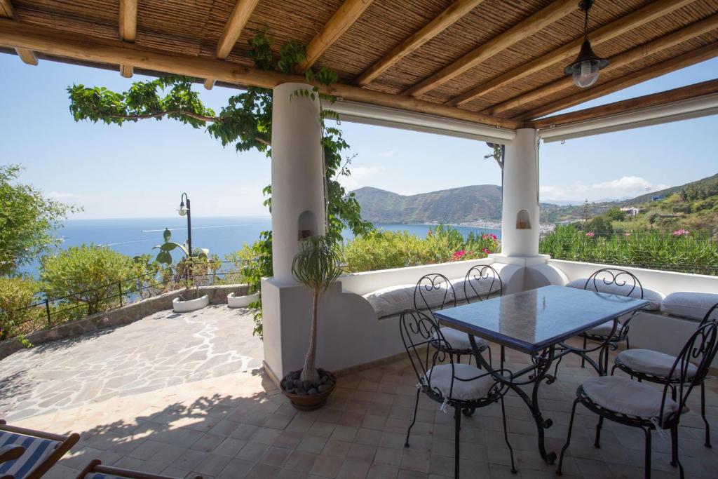 Charming House in Lipari with Sea View - 3