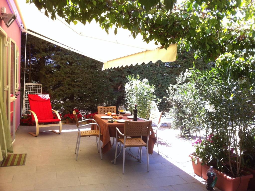 Charming House in Sciacca with Multiple Views - 1
