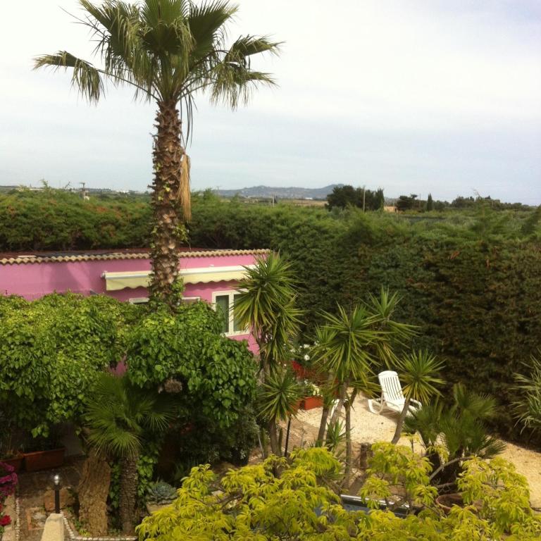 Charming House in Sciacca with Multiple Views - 4