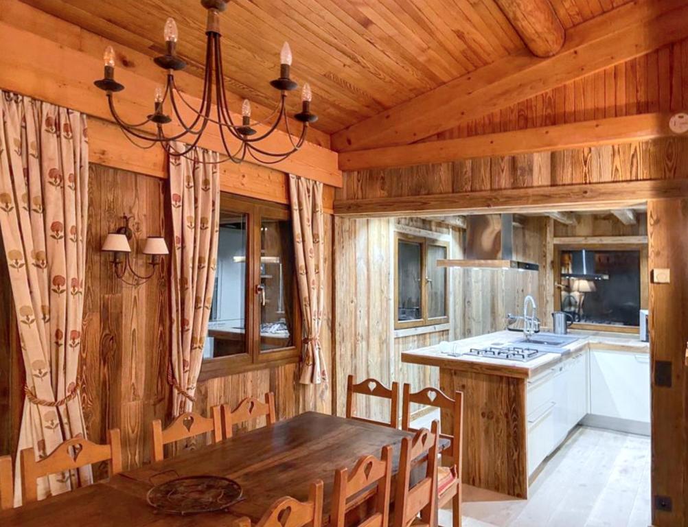 Chalet spacieux à Cordon 180 m² avec vue montagne - 2