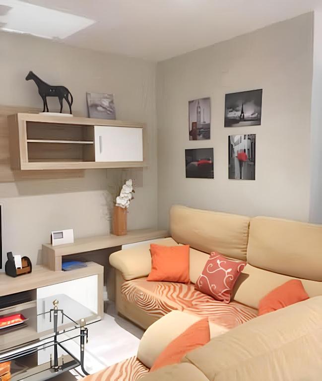 Charming city centre apartment in Córdoba with parking - 1