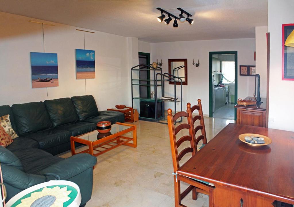 Seaview Apartment in Santa Cruz de Tenerife with Pool - 4