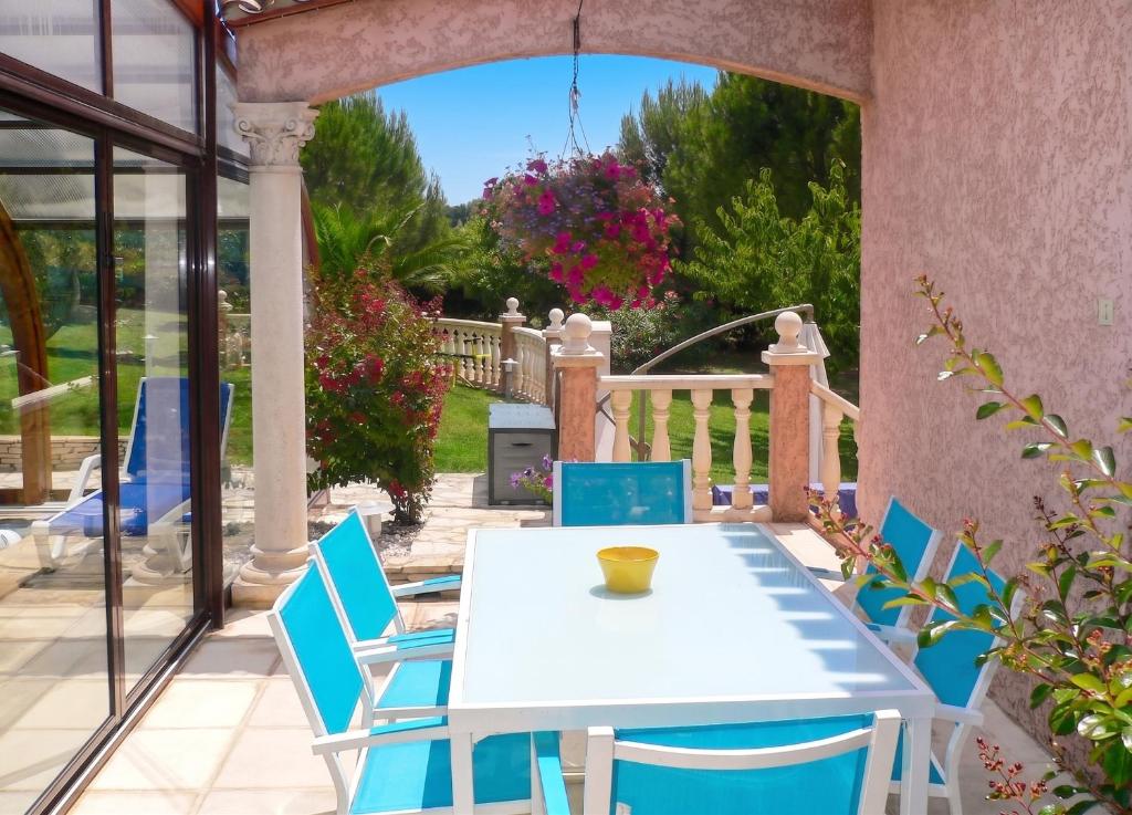 Appartement spacieux à Béziers - Vue sur piscine - 90m² - 2