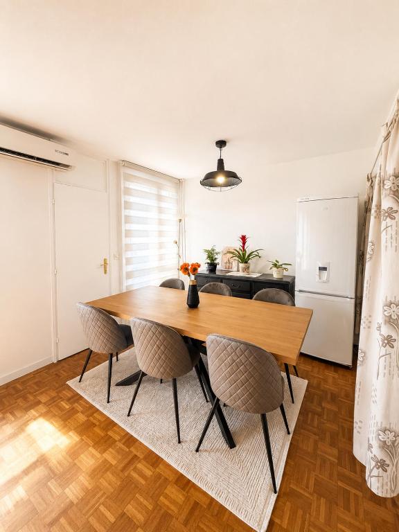 Riverside Apartment, 10min Airport - 2