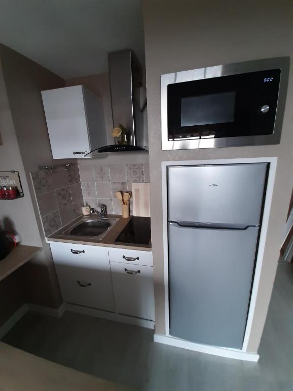 Appartement charmant à Bandol 30 m² avec vue sur la mer. - 2