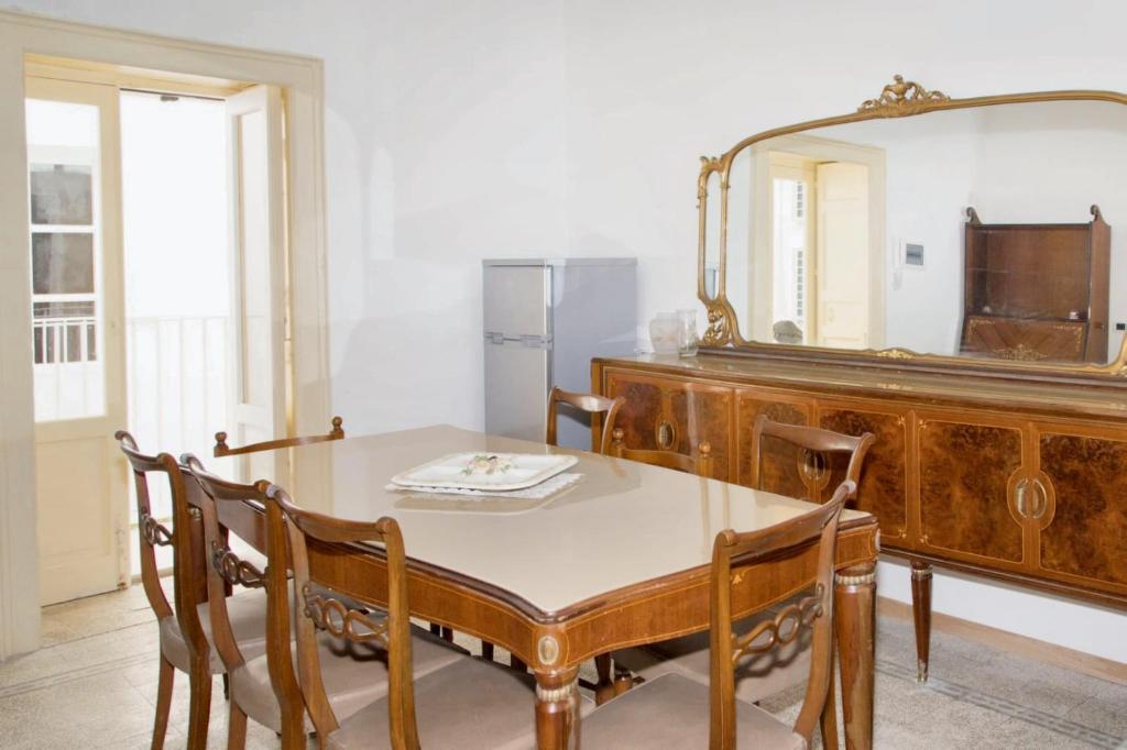 Modern apartment in Siracusa, 150 sqm with balcony - 5