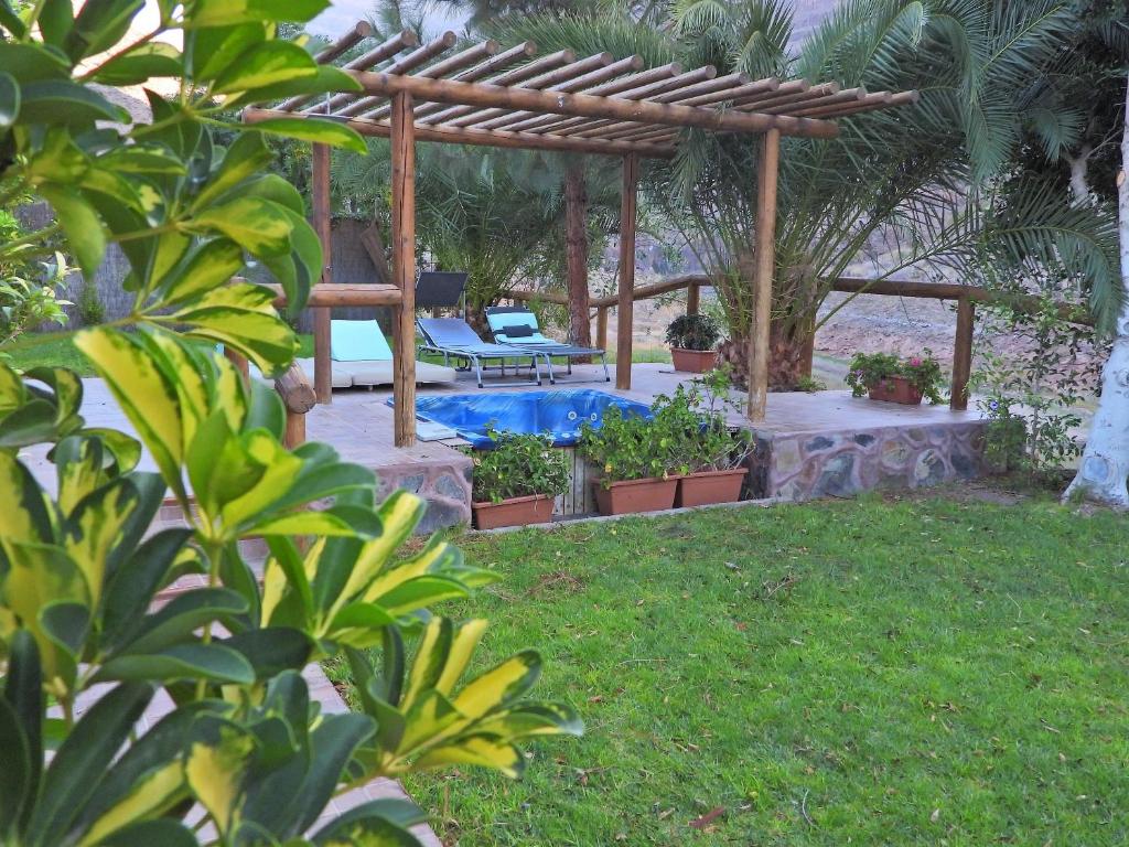 Charming House in San Bartolomé de Tirajana with Jacuzzi - 1