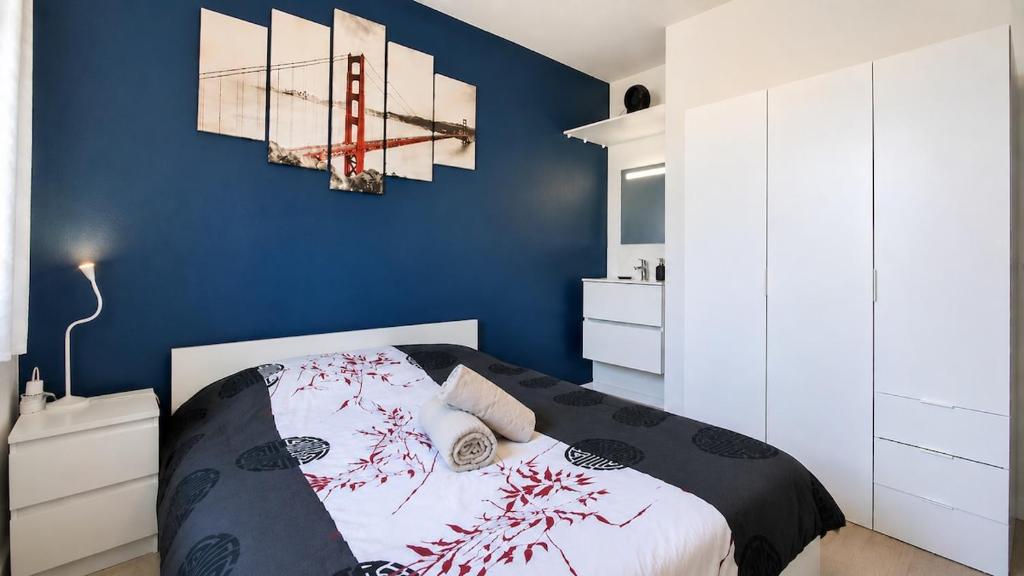 Le Smart & Cosy - Location Logement Entier - 3 Chambres - Parking Gratuit autour de la coproriété -- Wifi Fibre -Gare à 20 min - 4