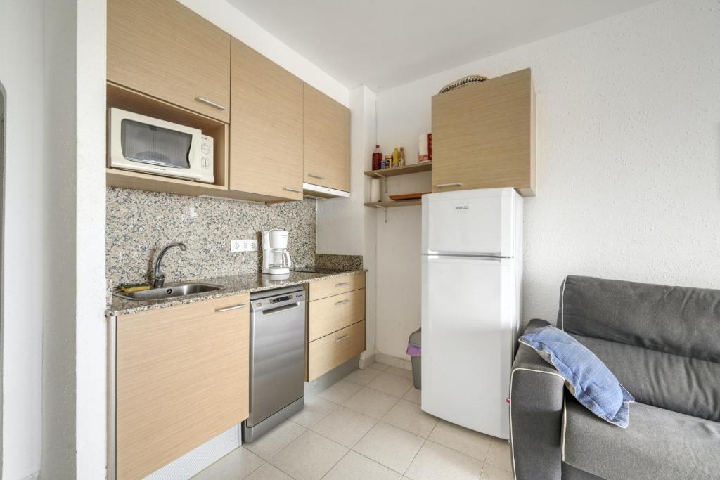 Cozy apartment in Llançà 30 m² with sea view - 4
