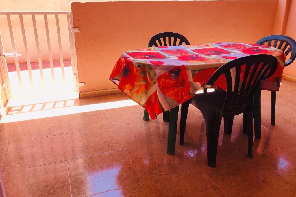 Comfortable House in Antigua with Shared Pool - 3