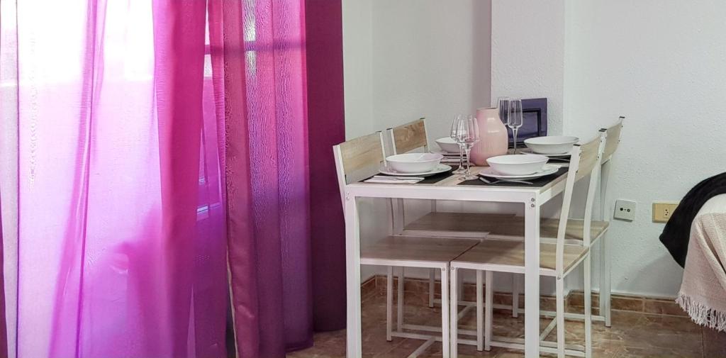 Bright Apartment in Puerto de Santiago - 65 m² - Terrace - 4