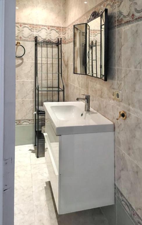 Cozy apartment with sea view in Valencia 100 m²! - 4