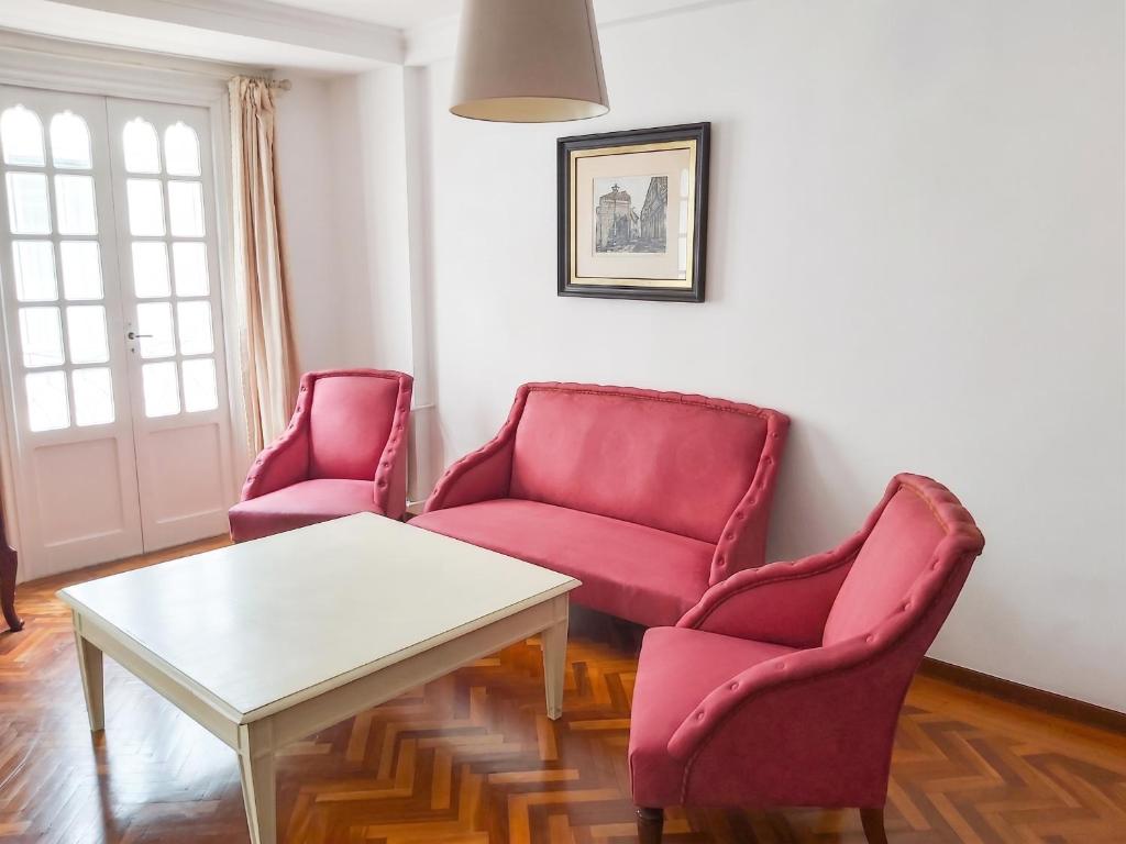 Spacious house with terrace and balcony in A Coruña - 2