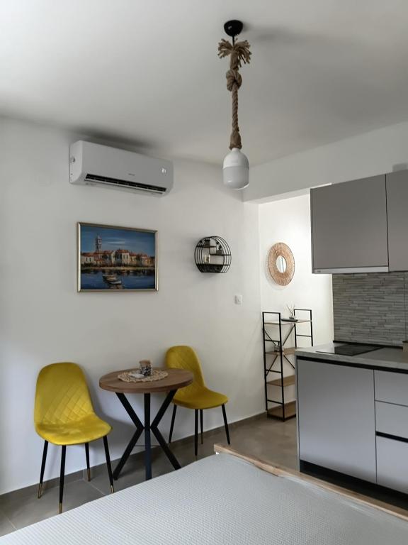 Studio Verde with swimming pool - 5
