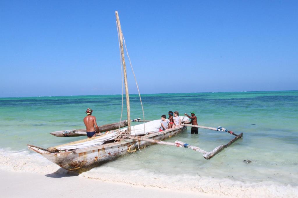 Ujamaa Beach Resort photo