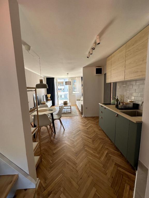 Cozy duplex apartment in Budva - 4