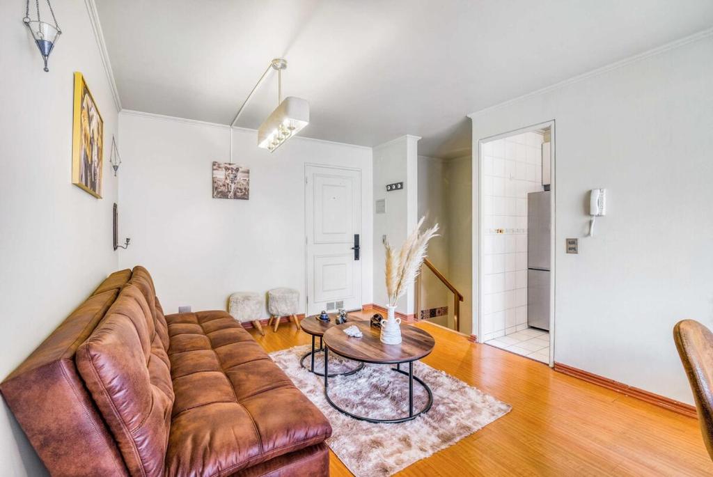 Loft Mardoqueo steps from Costanera Center - 3