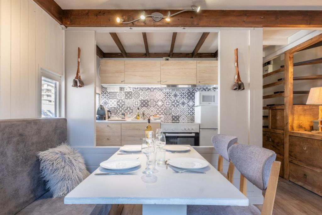 Beautiful Apt near the Grands Montets slopes - 2
