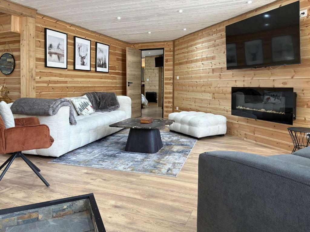 Grand appartement rénové 125m2, terrasse 100m2, Orres 1650 - FR-1-322-690 - 1