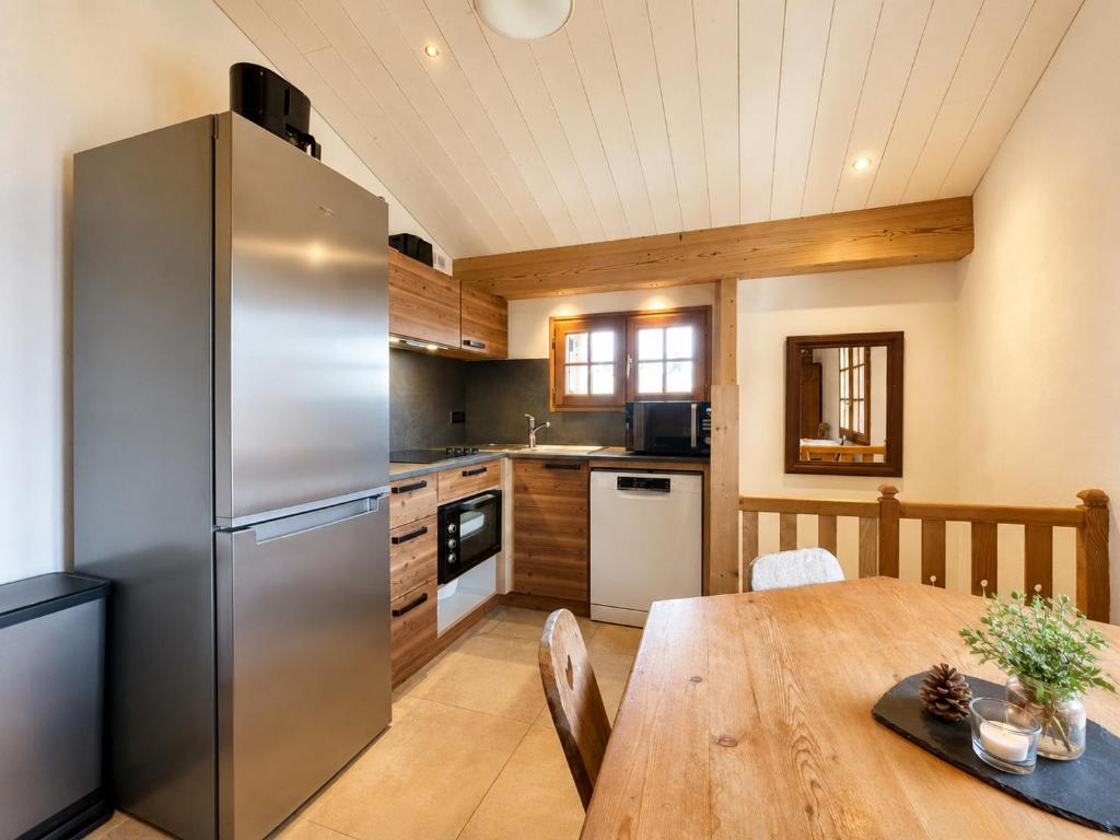 Chalet rénové avec vue Mont Charvin et WiFi - 2