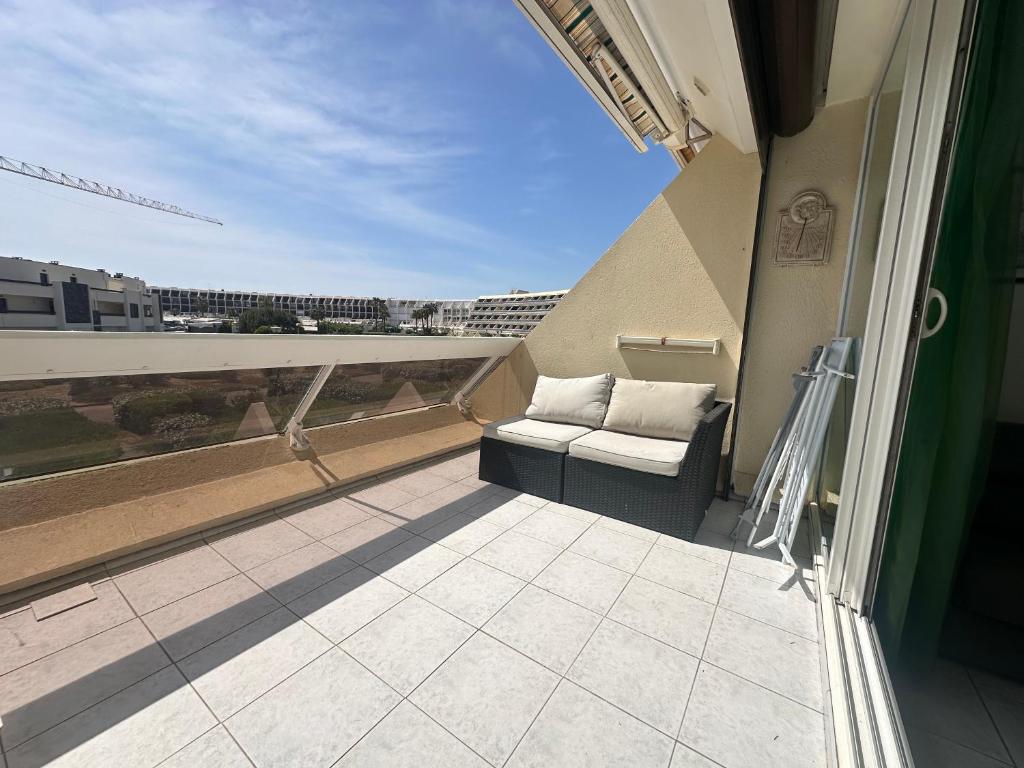 Village naturiste Heliopolis AB 117 vue jardin et mer - 5