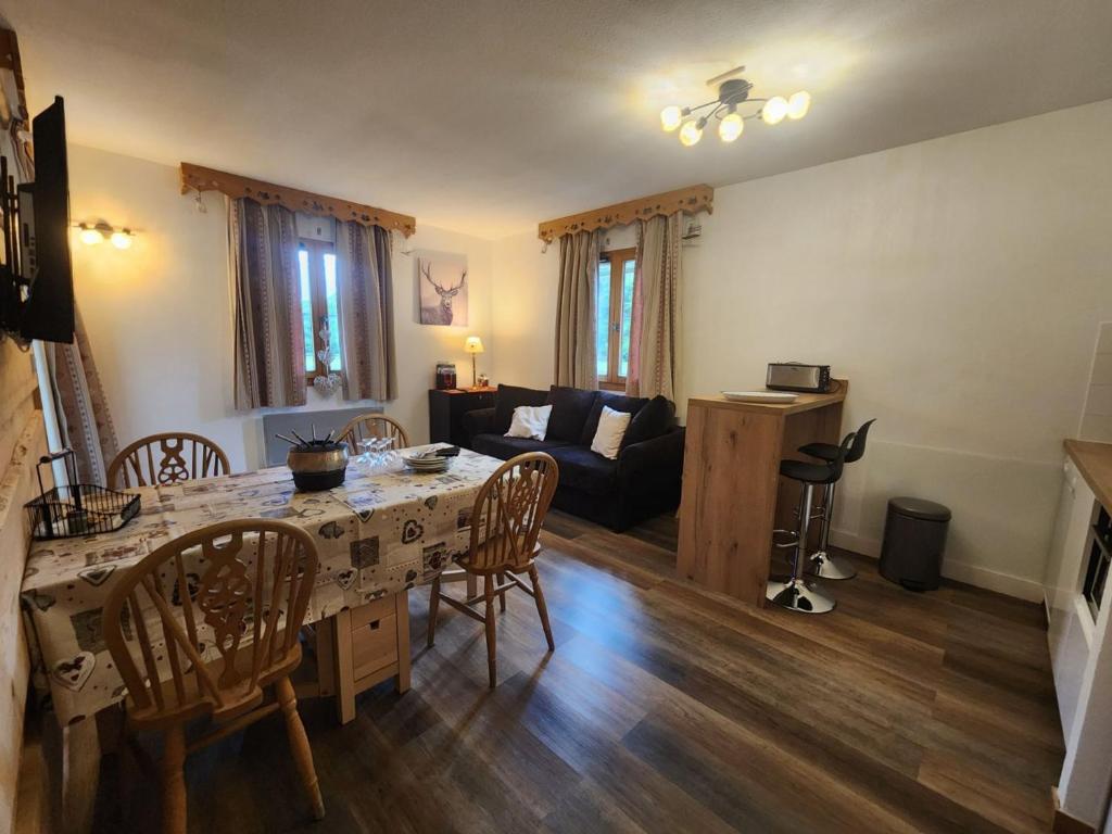 Appartement 2 pièces avec balcon à Samoëns, parking inclus - FR-1-629-121 - 1