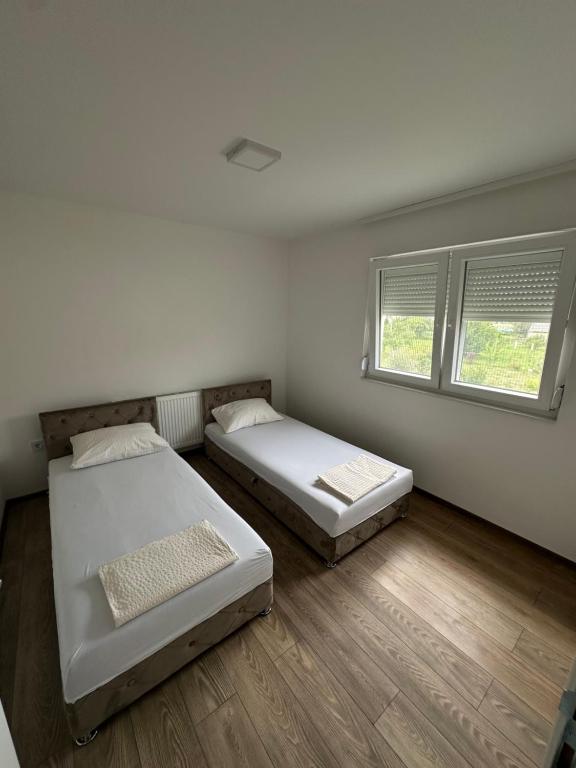 Apartmani Mujkć - Butmir - 4