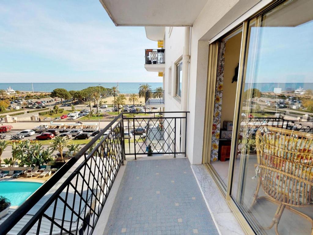 Beau 2P Climatisé avec Terrasse Menton - FR-1-196-160 - 1