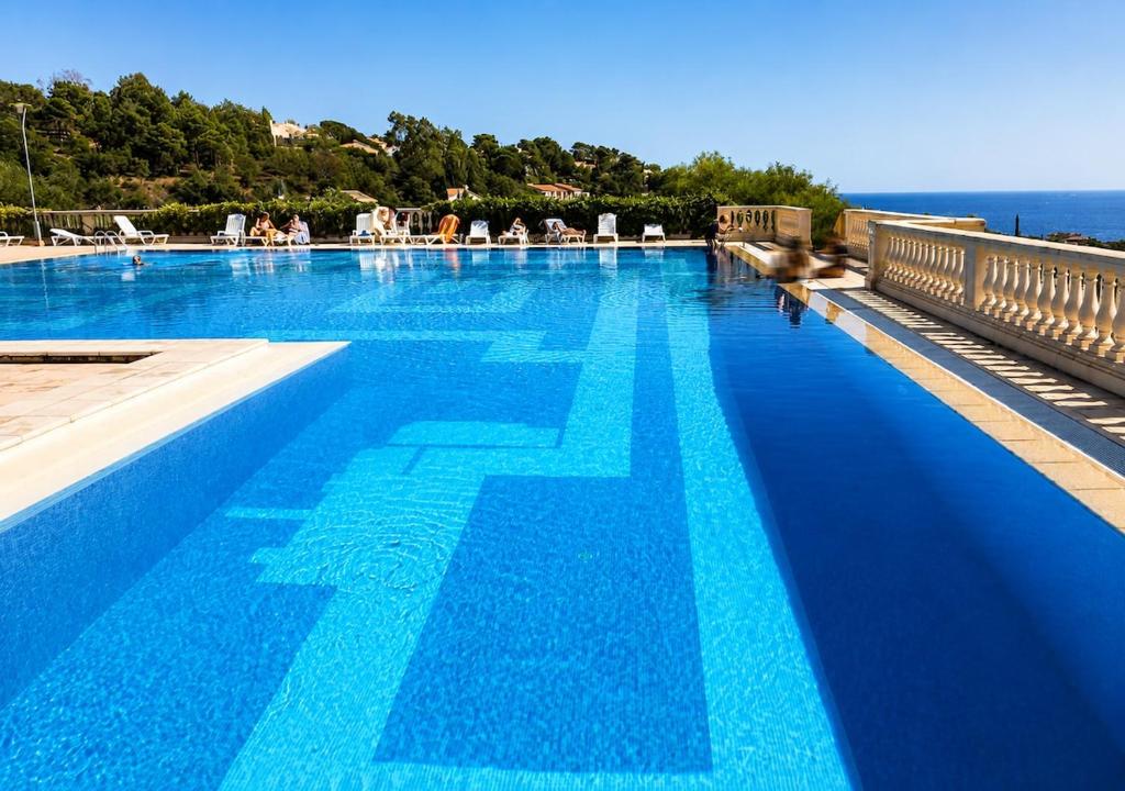 Studio cosy, piscine vue sur Golfe de St-Tropez - 1