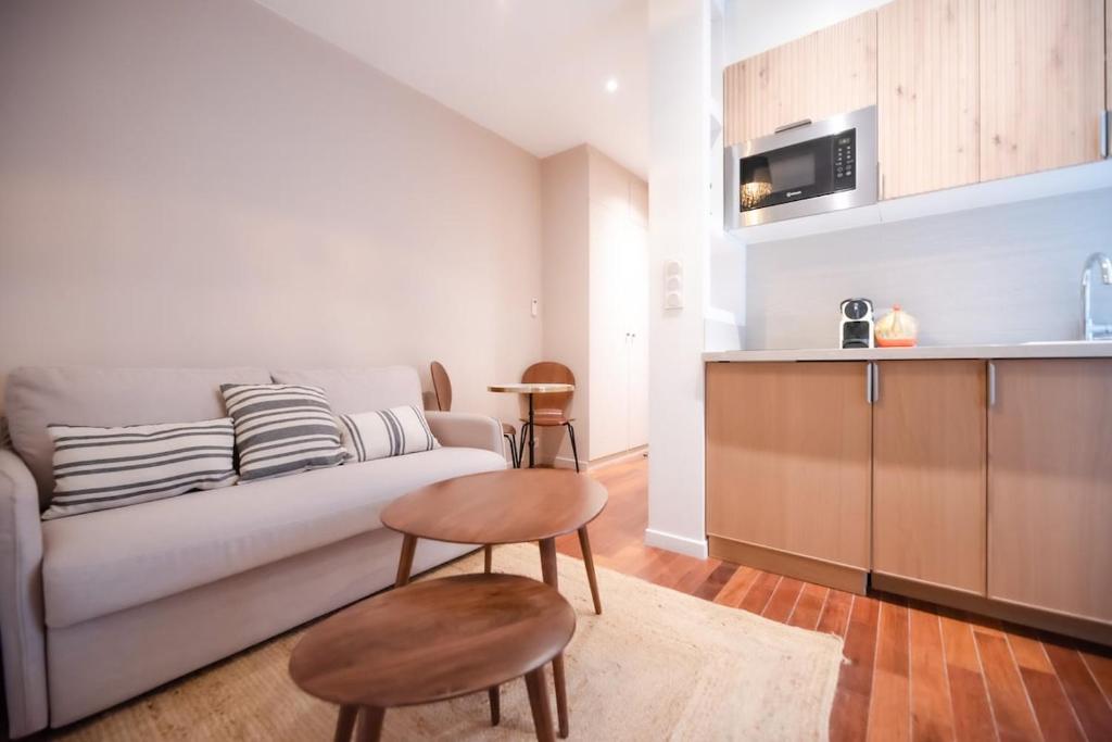 Lovely Parisian Flat -Prime Location, 7th District - 1