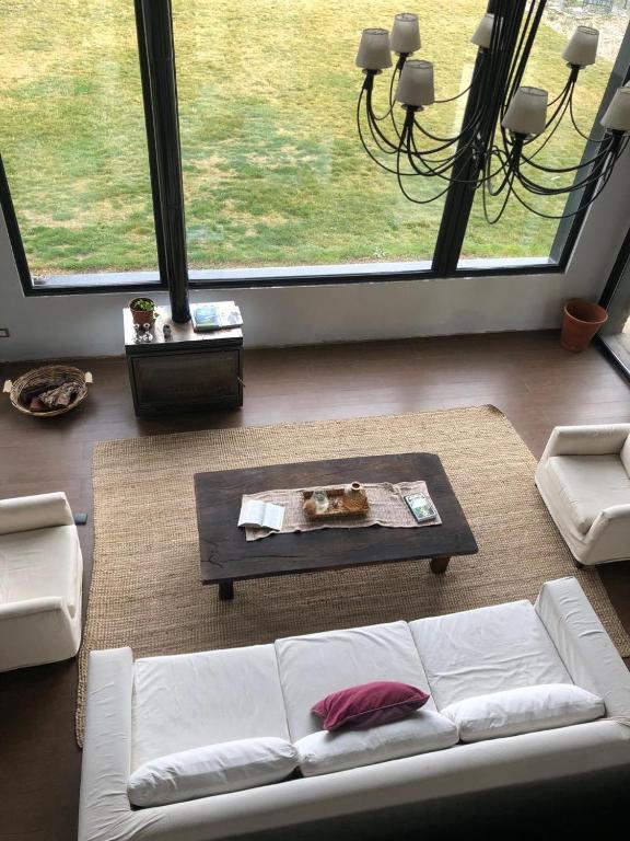 Comfortable house, prime location in Arelauquen - 1