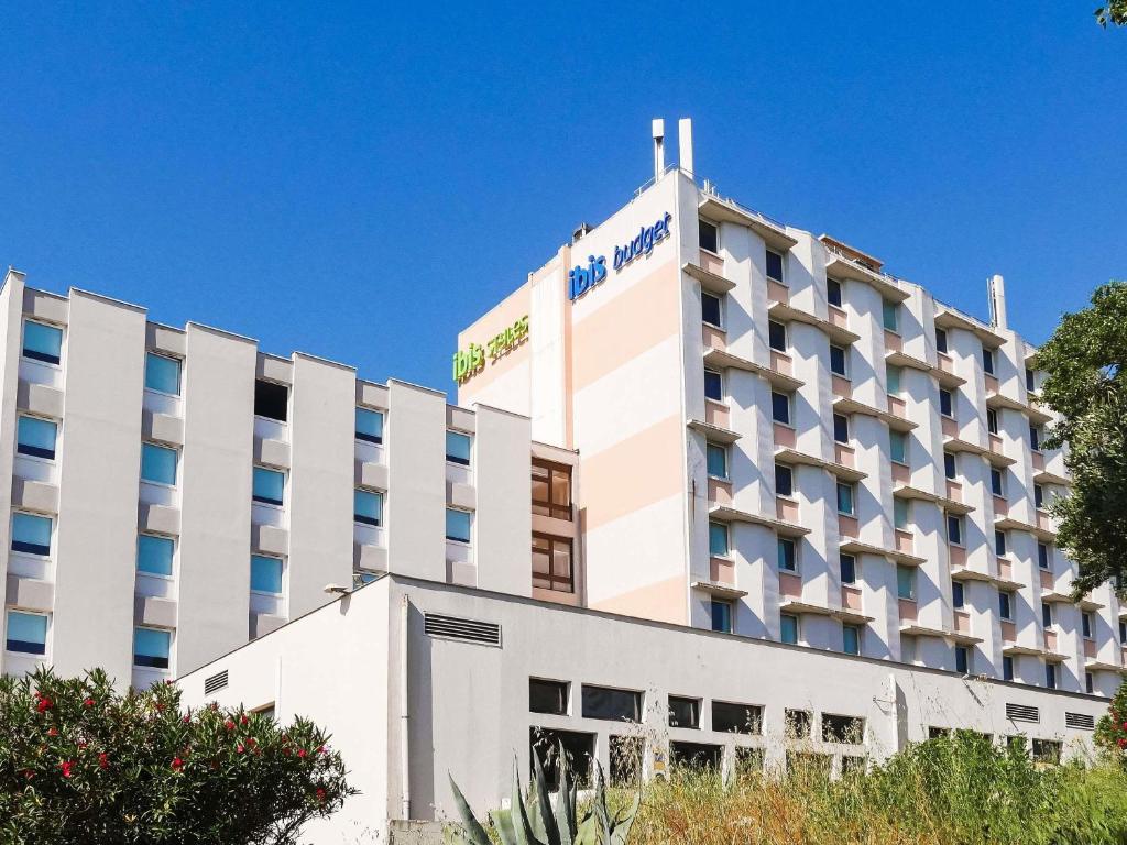 ibis Budget Arles Palais Des Congres - 1