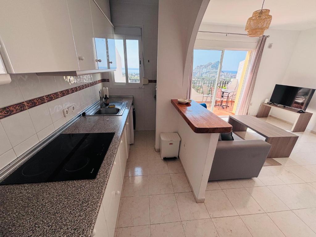 Colibri Apartment - Imperial Park - Sea View, 6 Pools, Terrace - 5