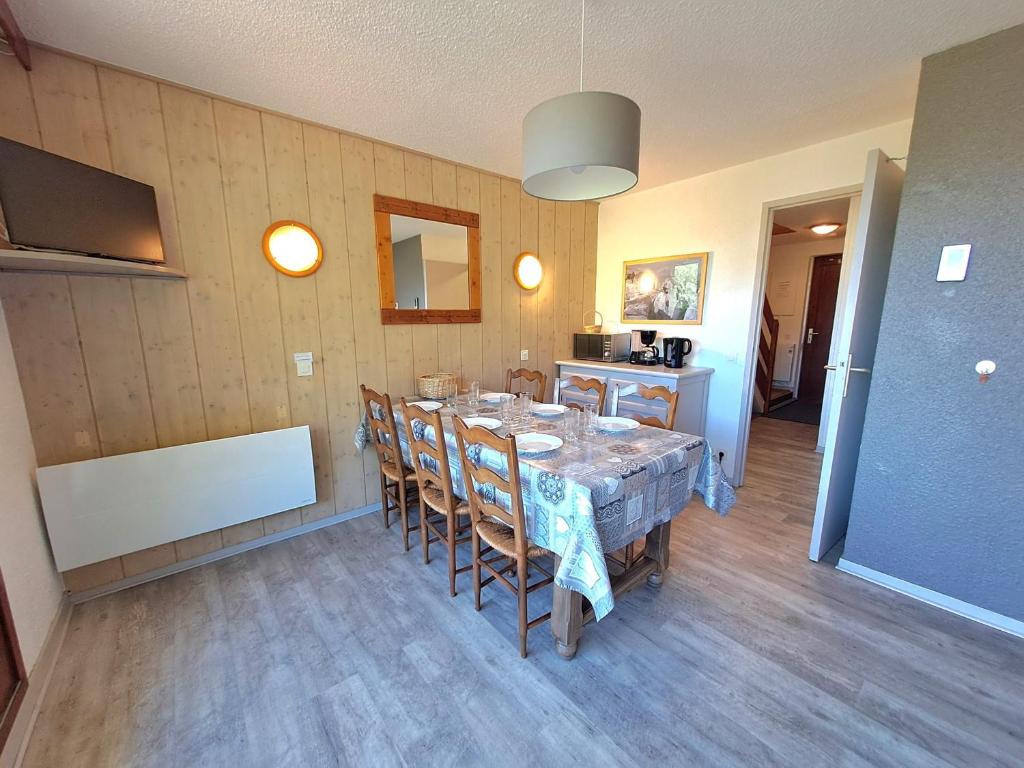 Duplex moderne aux Deux Alpes avec vue montagnes et balcon, parking inclus - 4