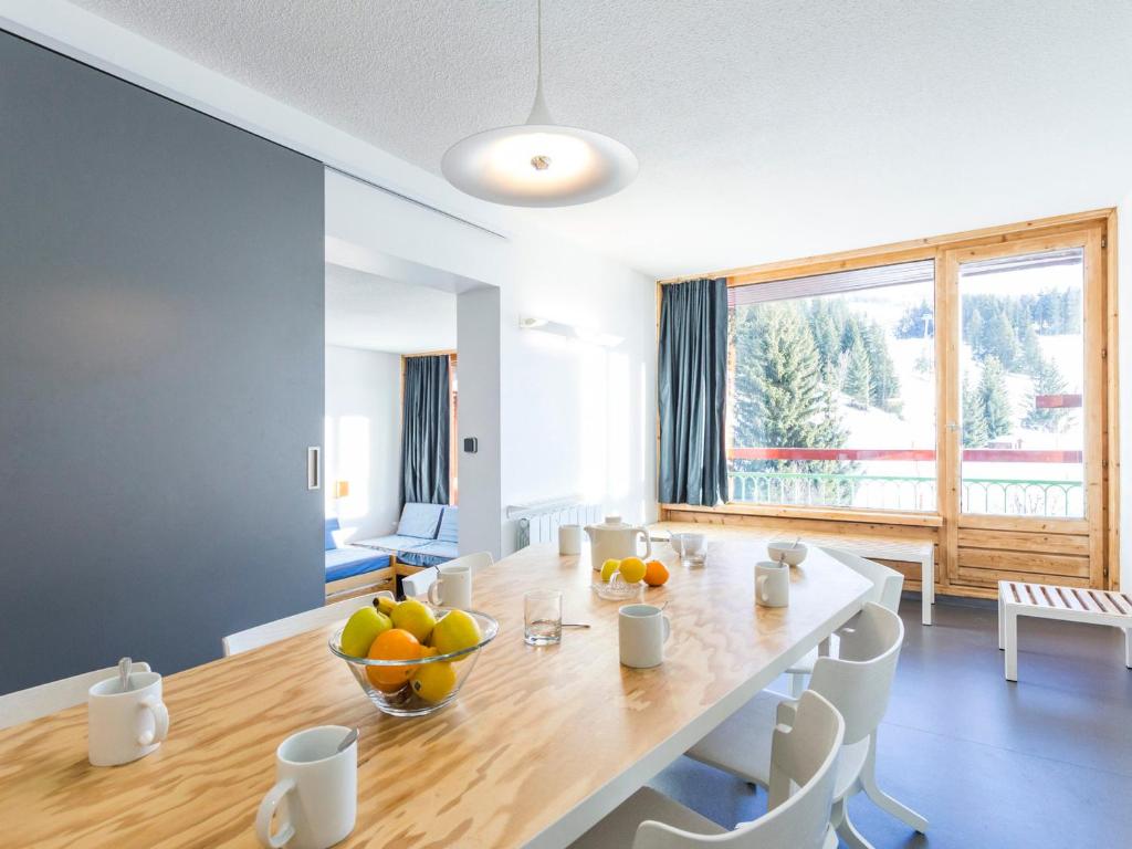 Ski aux pieds, appart 3p rénové, balcons - FR-1-346-331 - 1