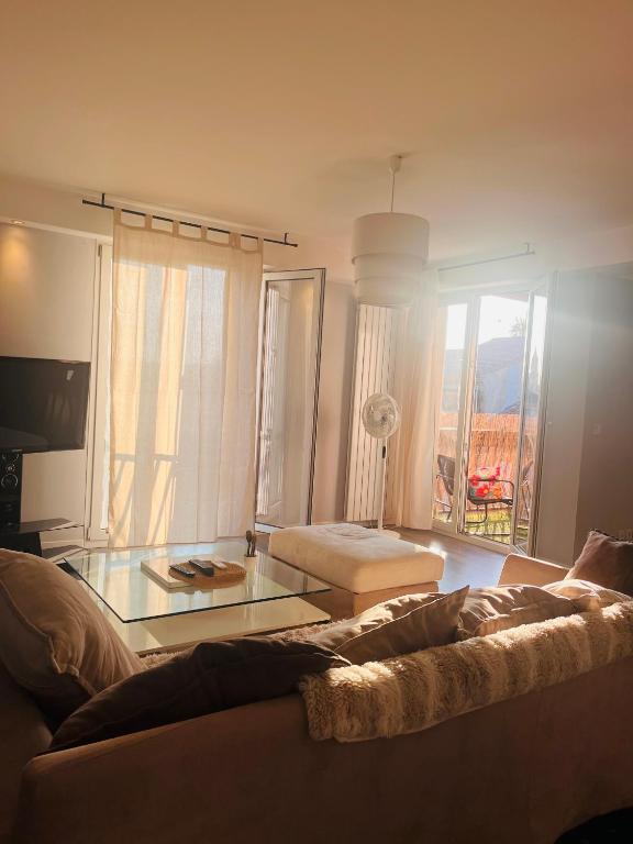 Grand appartement - spacieux- proche gare et centre ville - 2