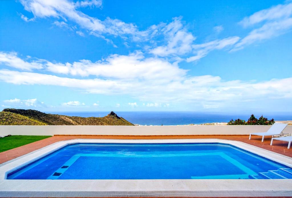 Apartment with private pool - 5