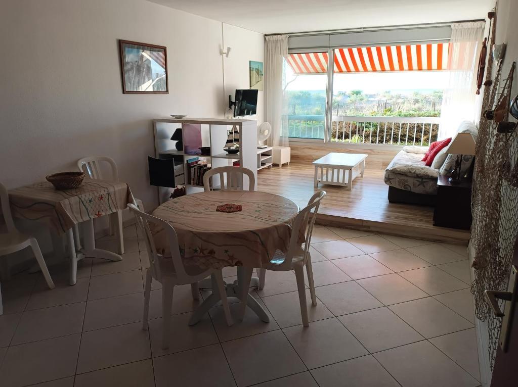 Appartement traversant pieds dans l'eau - 4