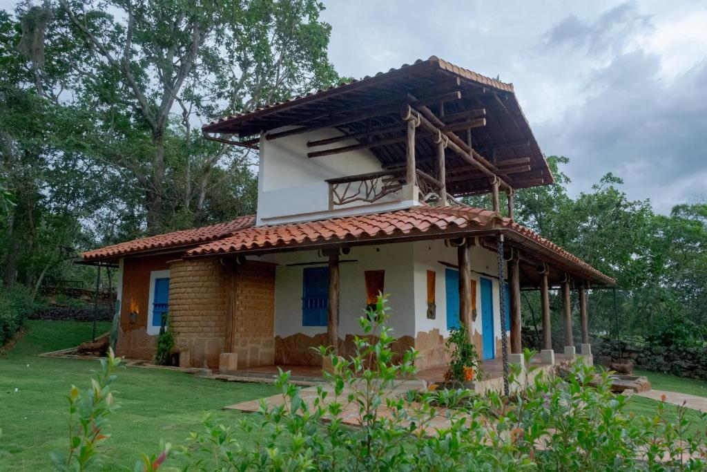 Refugio Ecoturístico Villa Clarita - 4