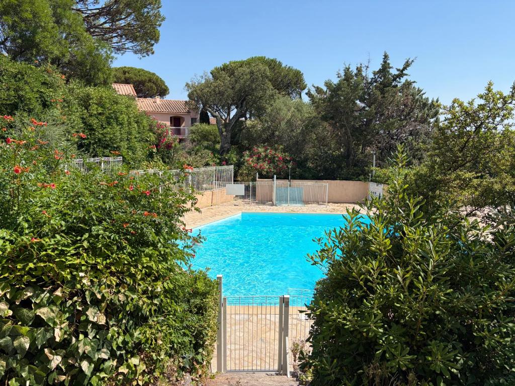 Studio vue mer climatisé - Piscine - 4 couchages - Tout confort - 4