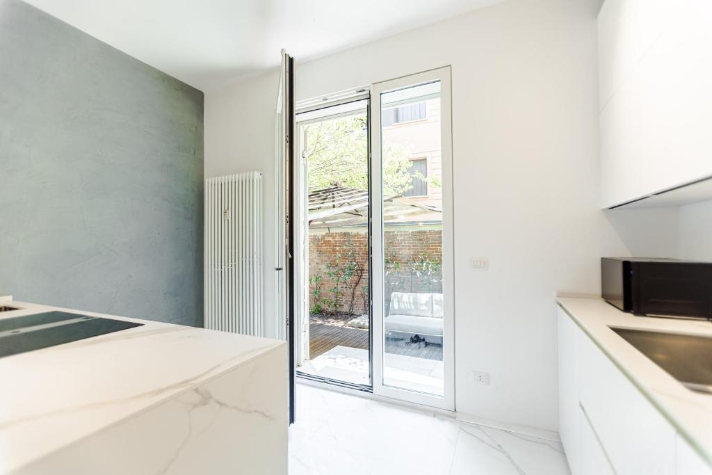 Macan Luxury Apartment - 5