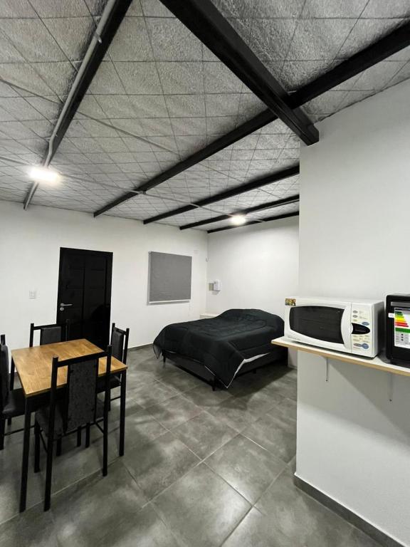 Apartamento moderno a estrenar con garaje - 2
