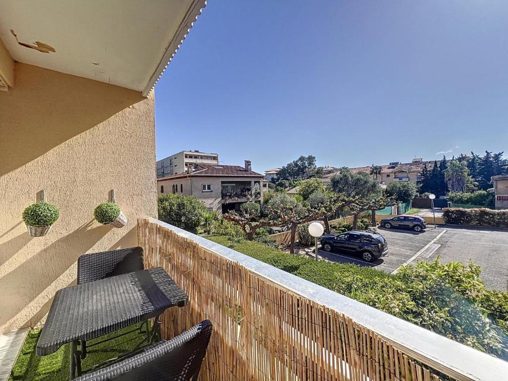 Charmant studio à Port Fréjus à 800 m des plages - 2