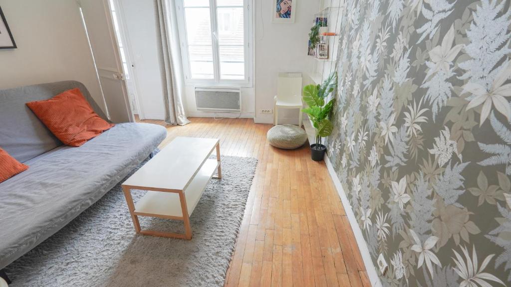 11 Historic Le Sentier flat near Louvre & Metro - 2