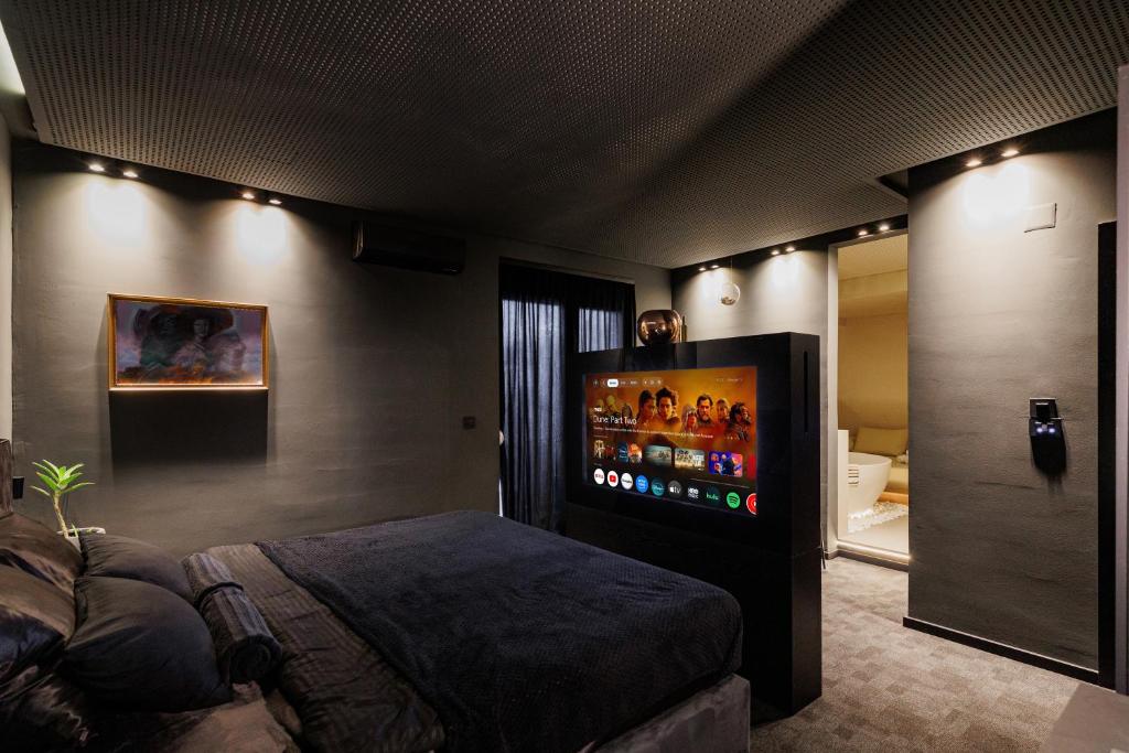 Hedonist SPA - 2