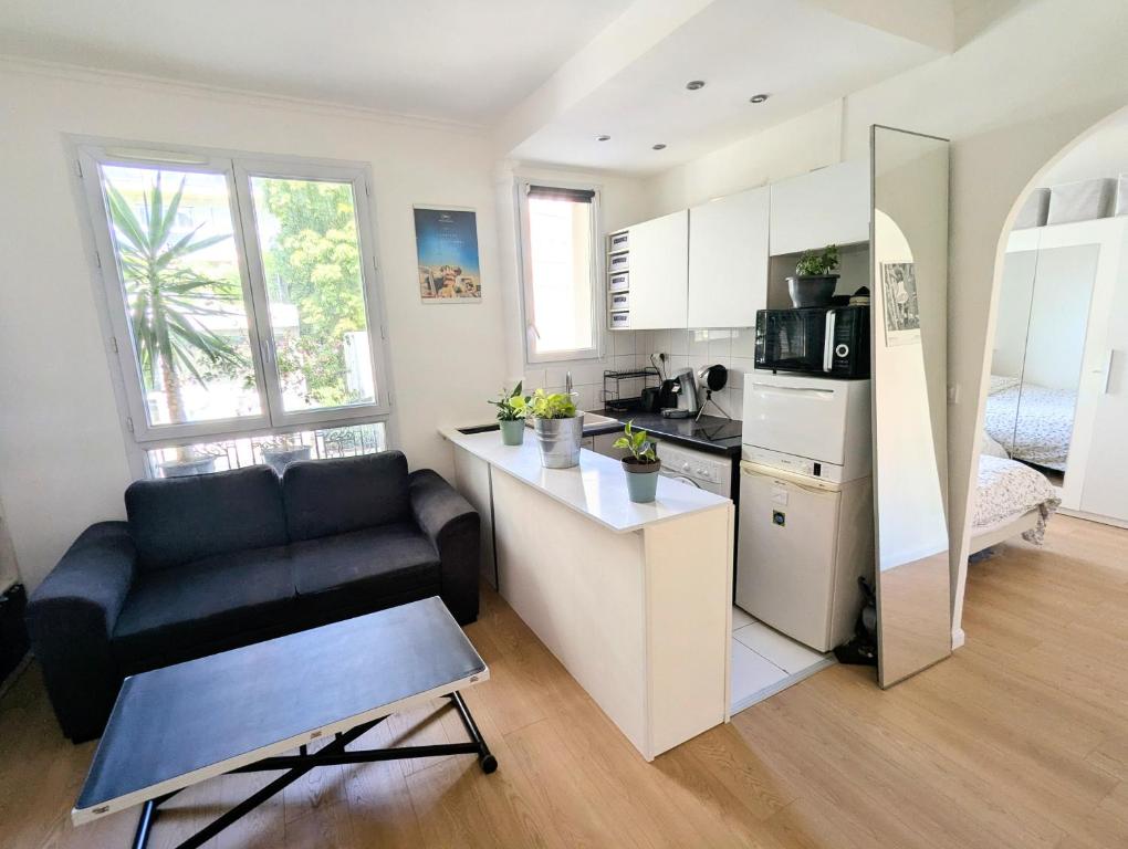 Renovated apartment, spacious and well located - 4